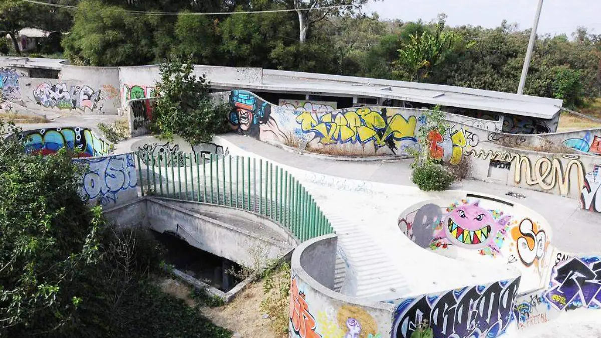 ABANDONO CHAPULTEPEC. adrian vazquez (18)